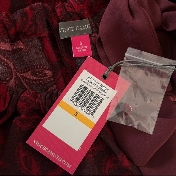 VINCE CAMUTO “Desert Summer” Paisley Print Halter Blouse in Cranberry Size Small - Picture 11 of 12